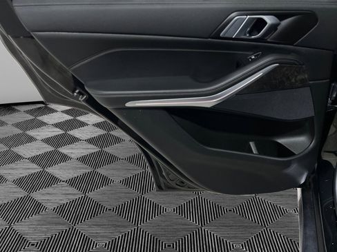 Used 2022 BMW X5 xDrive40i image 21