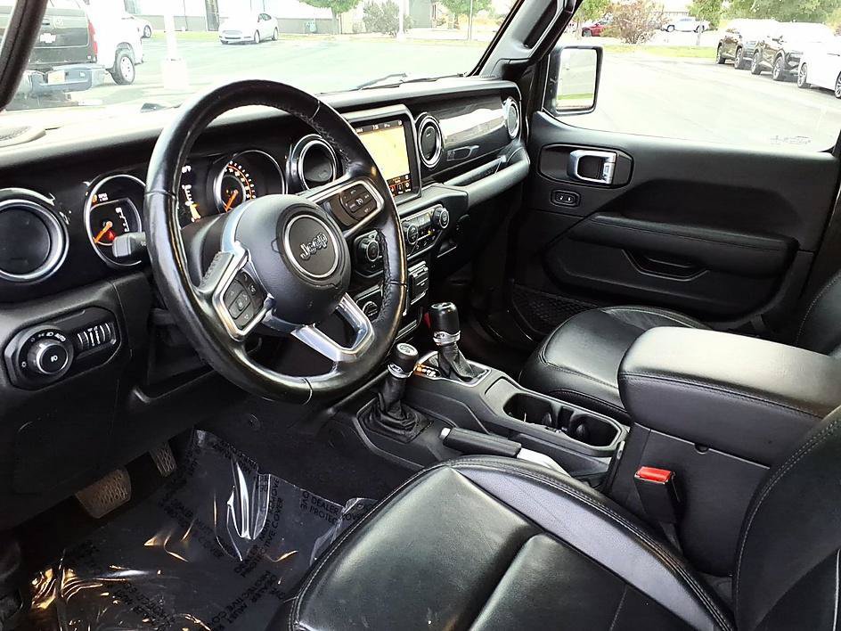 Used 2021 Jeep Wrangler Unlimited Sahara AWD/4WD image 14