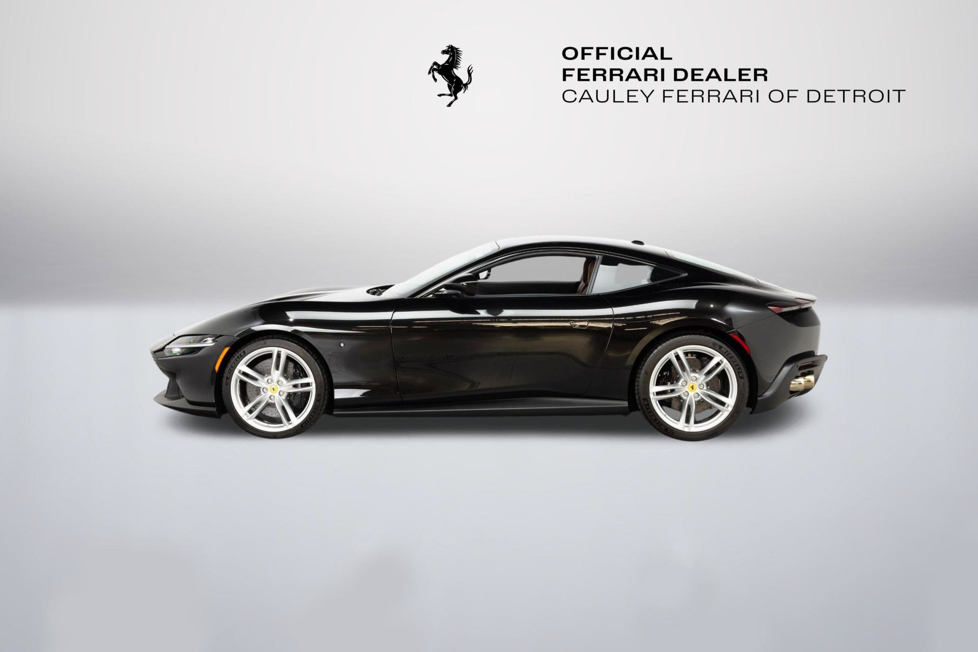 Certified 2023 Ferrari Roma RWD image 5