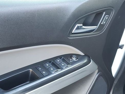 Used 2019 Chevrolet Colorado LT image 24
