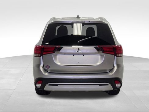 Used 2020 Mitsubishi Outlander SEL image 17