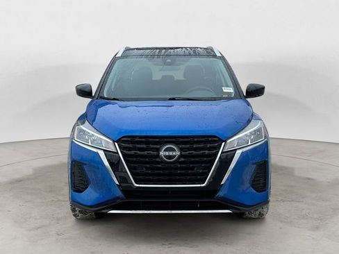 Used 2022 Nissan Kicks SV image 8