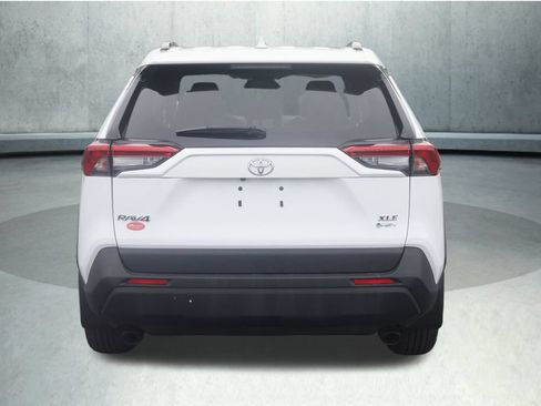 Used 2025 Toyota RAV4 XLE w/ Weather Package AWD/4WD image 14