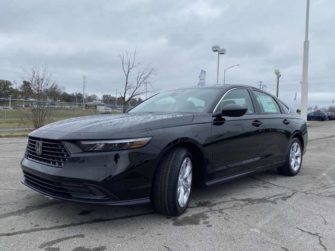 New 2025 Honda Accord LX image 7