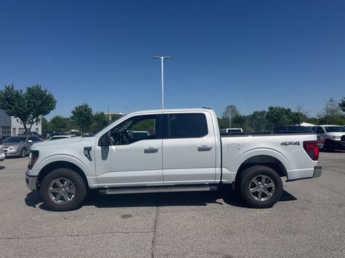 Used 2025 Ford F150 XLT w/ Equipment Group 301A Standard image 9