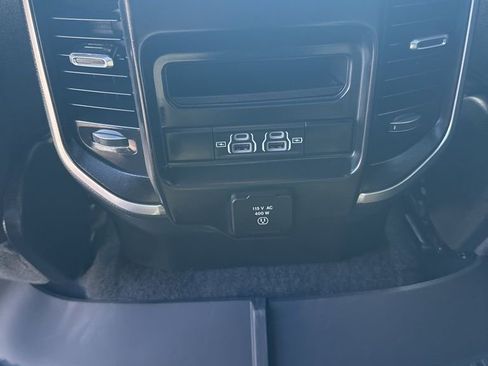 New 2026 RAM 1500 Big Horn AWD/4WD image 22
