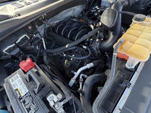 Used 2016 Ford F150 XLT w/ Equipment Group 302A Luxury image 27