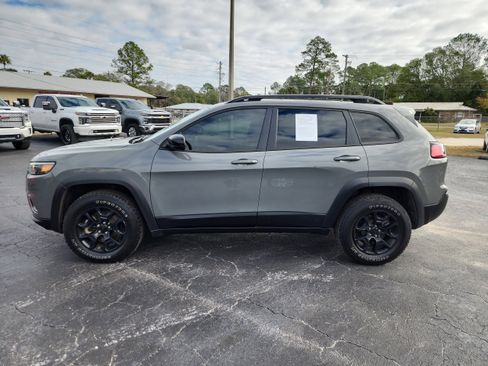 Used 2022 Jeep Cherokee Latitude w/ Sun & Sound Group image 6