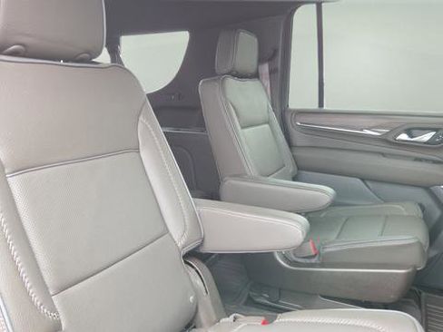 Used 2023 GMC Yukon XL Denali w/ LPO, Floor Liner Package image 20