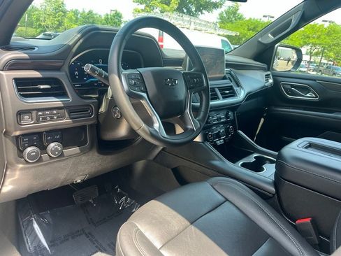 Used 2023 Chevrolet Tahoe Z71 w/ Luxury Package AWD/4WD image 24