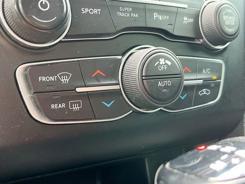 Used 2022 Dodge Charger GT w/ Blacktop Package image 15