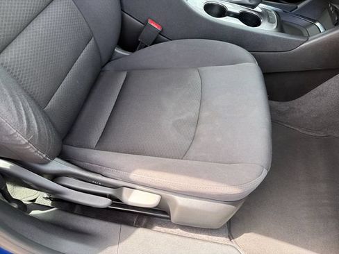 Used 2023 Chevrolet Malibu LT FWD image 27