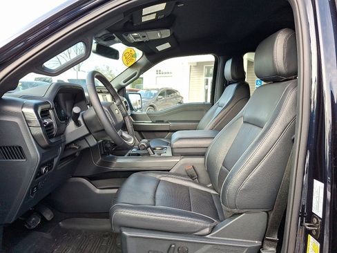 Certified 2025 Ford F150 Lariat w/ Equipment Group 501A Mid image 14