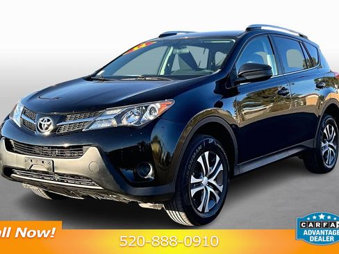 Used 2014 Toyota RAV4 LE image 1