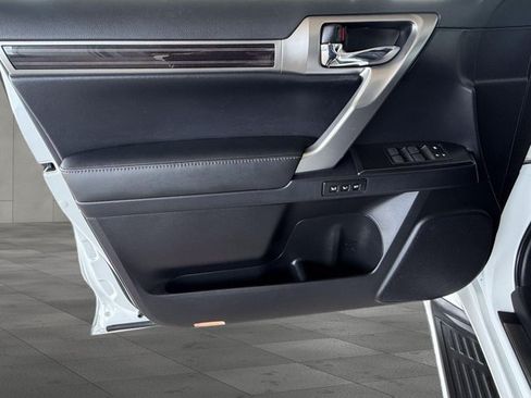 Certified 2023 Lexus GX 460 Premium AWD/4WD image 8