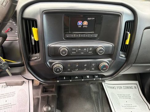 Used 2015 GMC Sierra 3500 4x4 Crew Cab w/ Sierra Convenience Package image 19