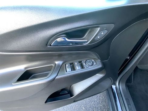 Used 2024 Chevrolet Equinox LT image 21