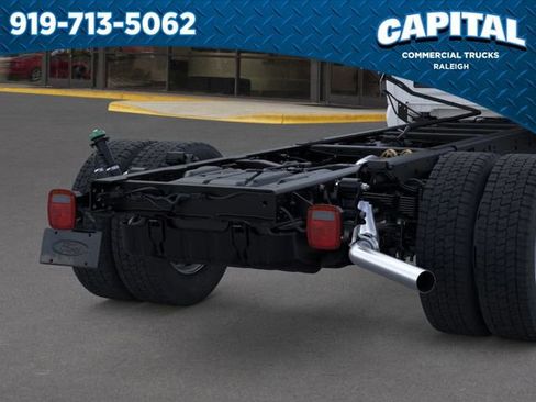 New 2026 Ford F550 4x4 Regular Cab Super Duty image 21