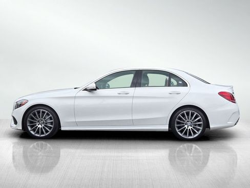 Used 2015 Mercedes-Benz C 300 Sedan image 8