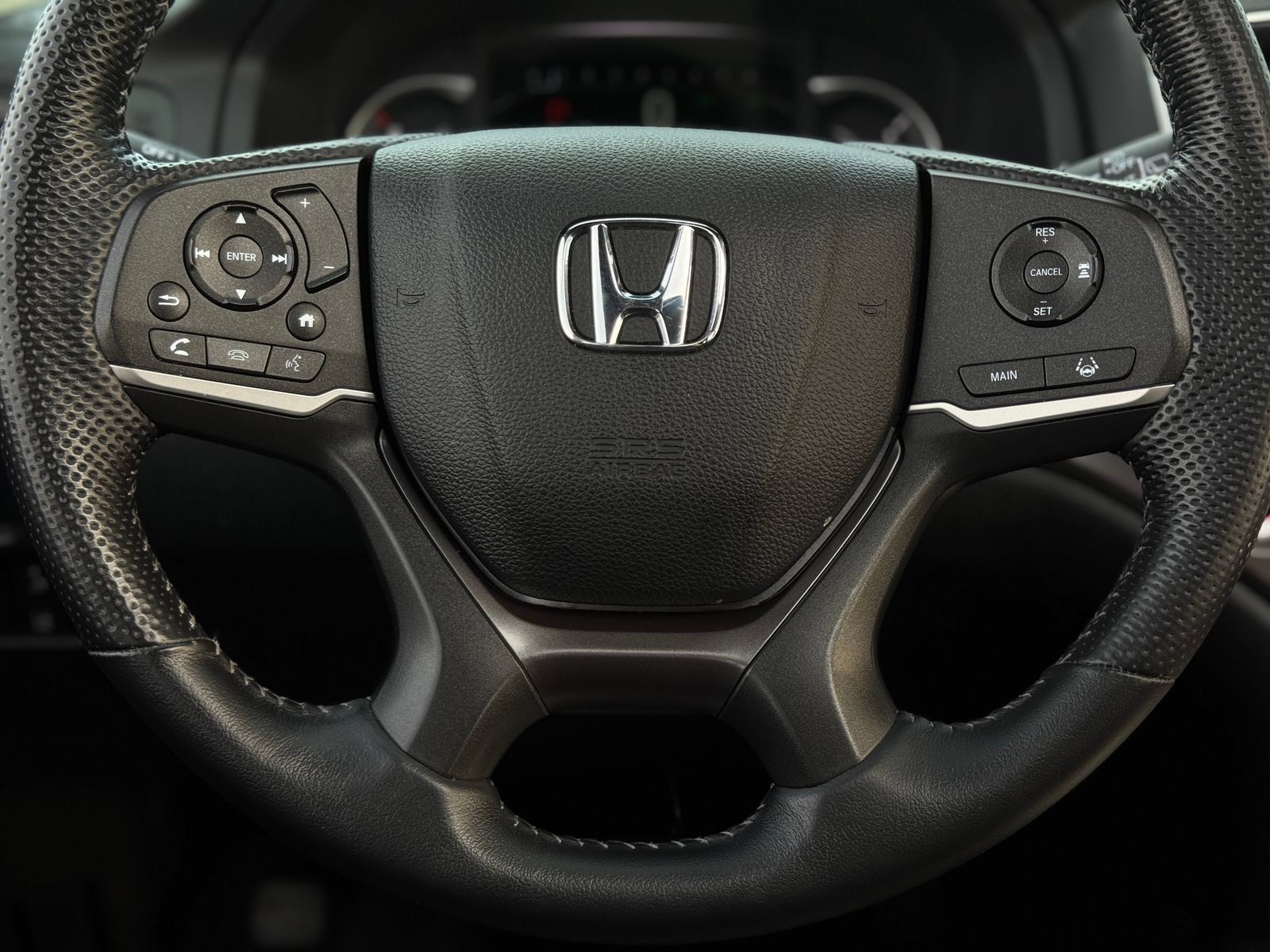 Used 2023 Honda Passport EX-L image 17