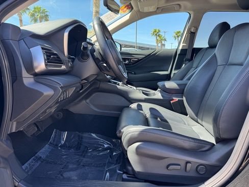 Used 2022 Subaru Outback Limited image 13