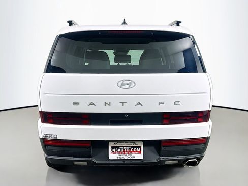 Used 2026 Hyundai Santa Fe SEL FWD image 6
