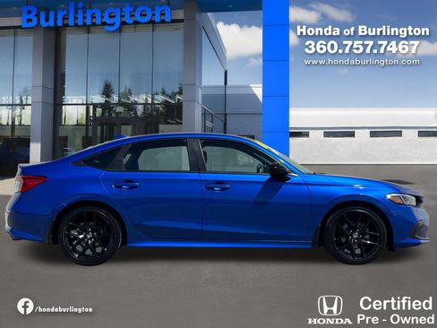 Used 2023 Honda Civic Sport image 8
