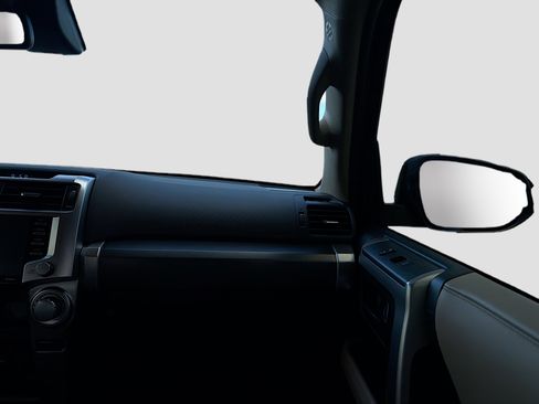 Used 2023 Toyota 4Runner SR5 Premium w/ Moonroof Package image 17