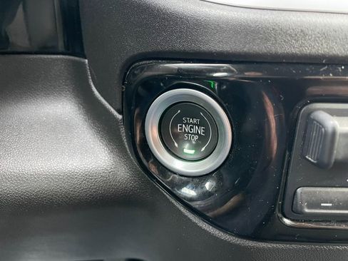 Used 2022 Chevrolet Silverado 1500 LT w/ Safety Package image 20