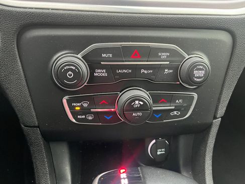 Used 2020 Dodge Charger Scat Pack w/ Driver Convenience Group image 32