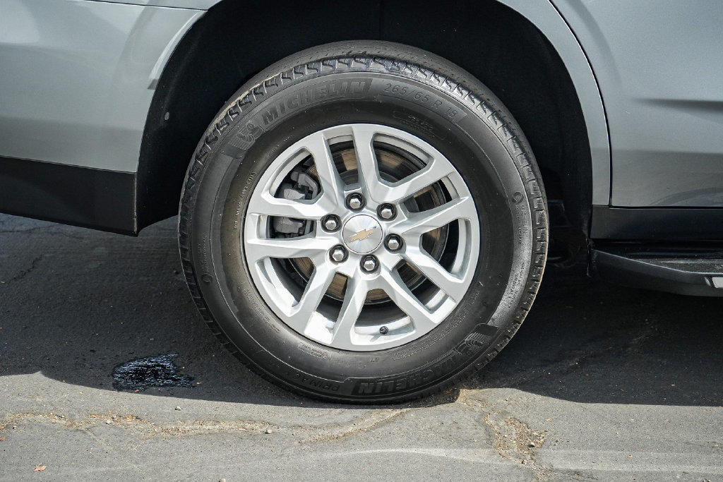 Used 2024 Chevrolet Tahoe LT RWD image 12