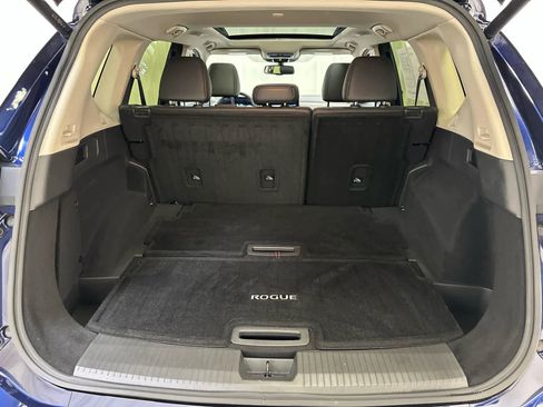 Certified 2025 Nissan Rogue Platinum image 25