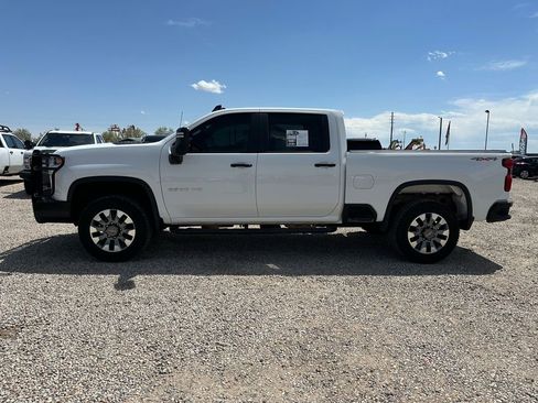 Used 2023 Chevrolet Silverado 2500 Custom w/ Custom Value Package AWD/4WD image 6
