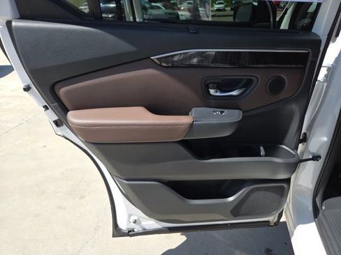 Certified 2023 Honda Pilot Elite image 18