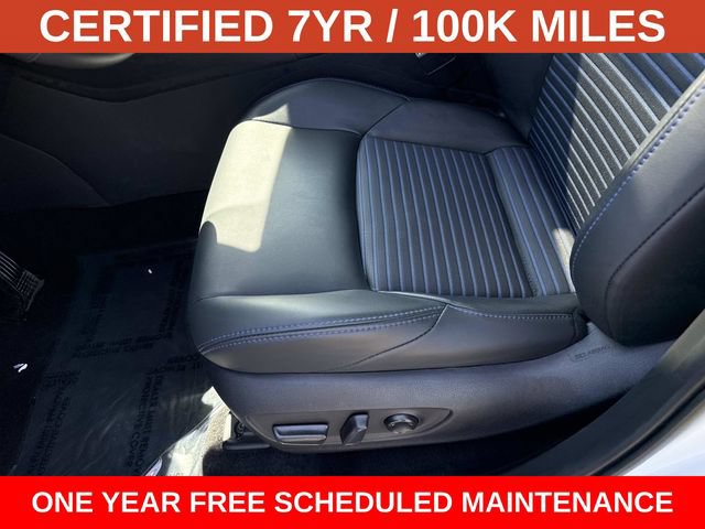 Used 2024 Toyota RAV4 XSE w/ Advanced Technology Package AWD/4WD image 15