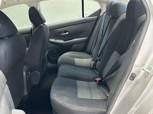 Used 2021 Nissan Sentra SV FWD image 11