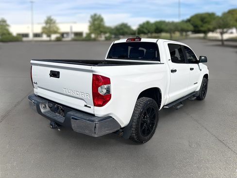 Used 2021 Toyota Tundra SR5 w/ SR5 Upgrade Package AWD/4WD image 7
