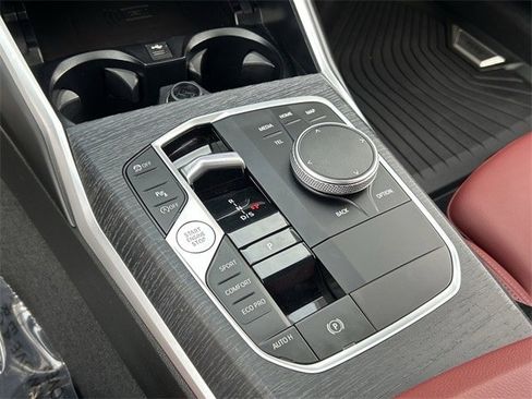 Used 2025 BMW 330i xDrive Sedan w/ M Sport Package image 29