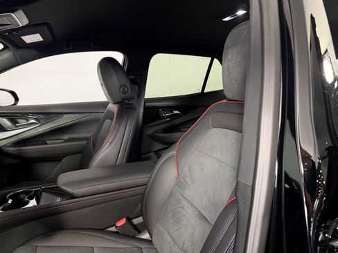 Used 2025 Chevrolet Blazer EV RS image 23