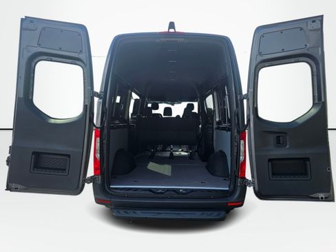 New 2026 Mercedes-Benz Sprinter 2500 image 17