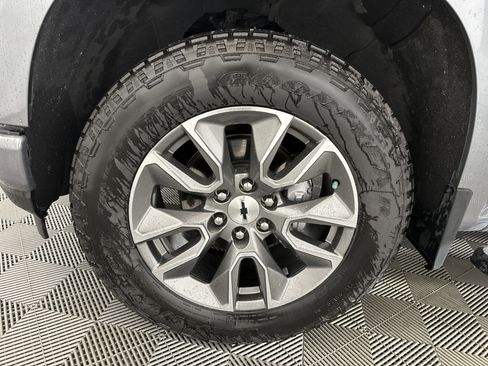 Certified 2022 Chevrolet Silverado 1500 RST image 13