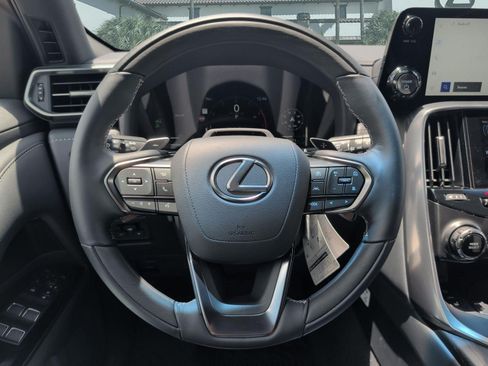 New 2026 Lexus LX 700h Luxury AWD/4WD image 13