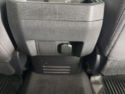 Used 2025 Toyota Tacoma SR5 image 22