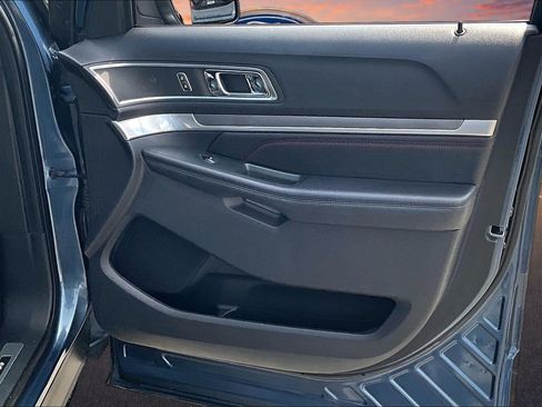 Certified 2018 Ford Explorer Sport AWD/4WD image 22