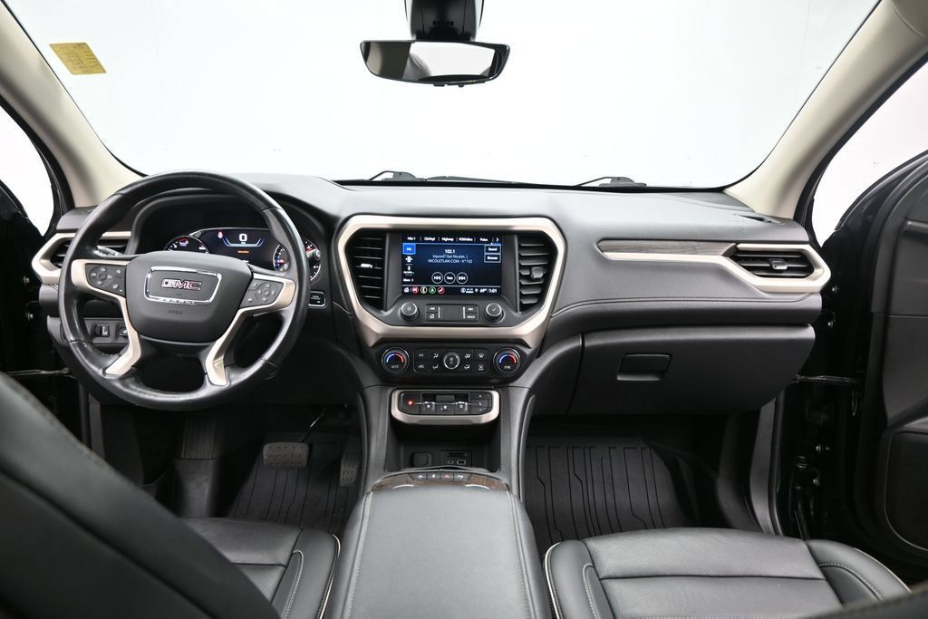 Used 2022 GMC Acadia Denali w/ Denali Ultimate Package AWD/4WD image 26