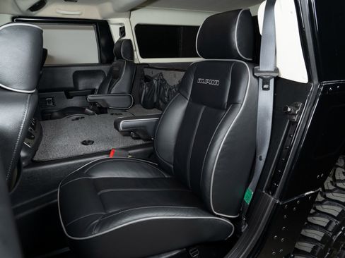 Used 2006 HUMMER H1 image 28