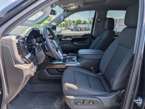 Certified 2023 GMC Sierra 1500 Elevation w/ X31 Off-Road Package AWD/4WD image 18