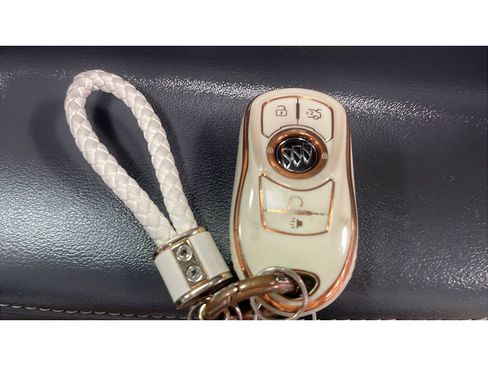 Used 2019 Buick Enclave Essence w/ Experience Buick Package AWD/4WD image 21