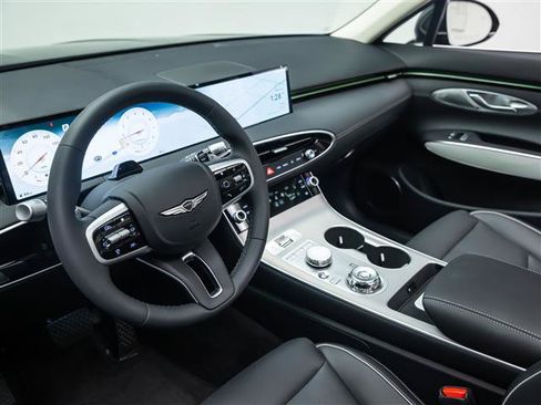 New 2026 Genesis GV70 2.5T Advanced AWD/4WD image 18