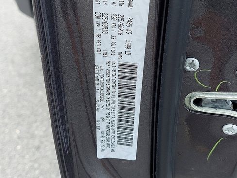 Certified 2019 Jeep Cherokee Limited image 27